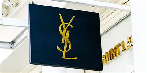 Yves Saint Laurent Lavora con noi: posizioni aperte 